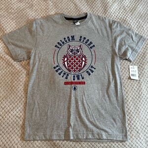 Volcom Gray and Red Owl Graphic Tee